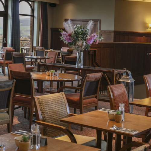 <p>THE GRILL RESTAURANT</p>